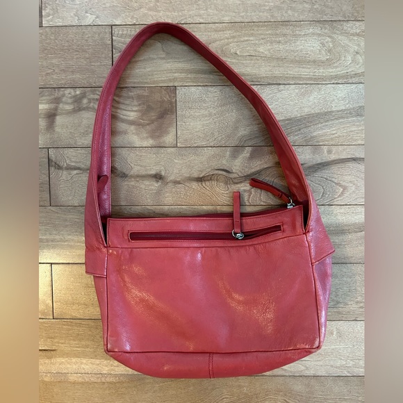 Vintage Roots Baguette Bag in red leather - Picture 2 of 4